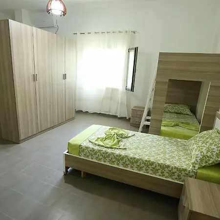 Hotel Jaho *
