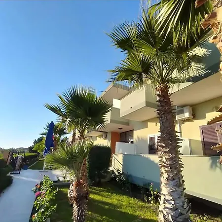 Jaho Otel *